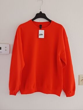 Gildan Women's Orange Crewneck Sweatshirt
